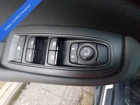 Used 2025 Subaru Outback AWD/4WD image 27