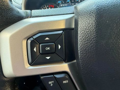 Used 2020 Ford F150 Lariat w/ Equipment Group 502A Luxury image 13