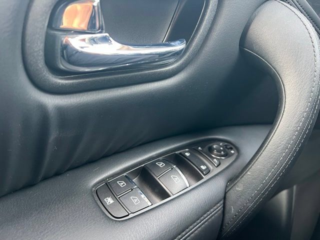 Used 2024 Nissan Armada SV w/ Cargo Package AWD/4WD image 22