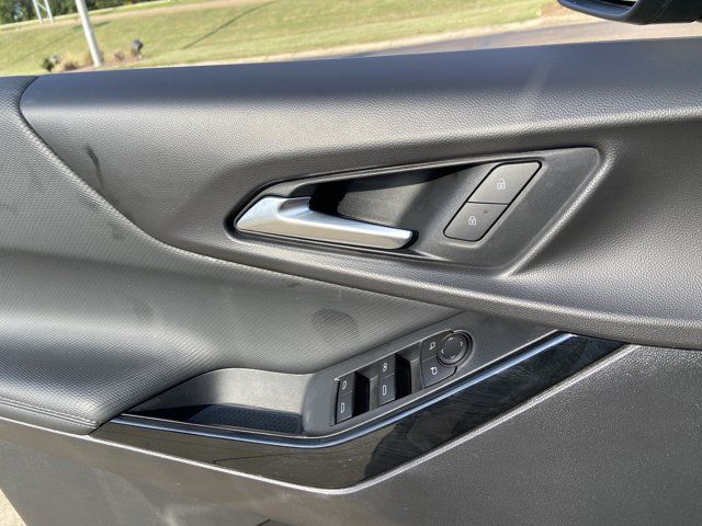 Used 2026 Chevrolet Equinox LT AWD/4WD image 50