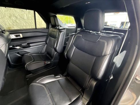 Used 2023 Ford Explorer ST w/ Equipment Group 401A AWD/4WD image 21