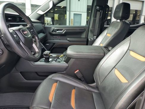 Used 2023 GMC Sierra 1500 AT4 w/ Technology Package image 19