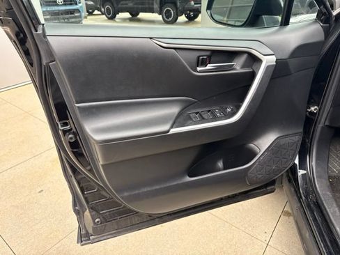 Used 2024 Toyota RAV4 XLE AWD/4WD image 13