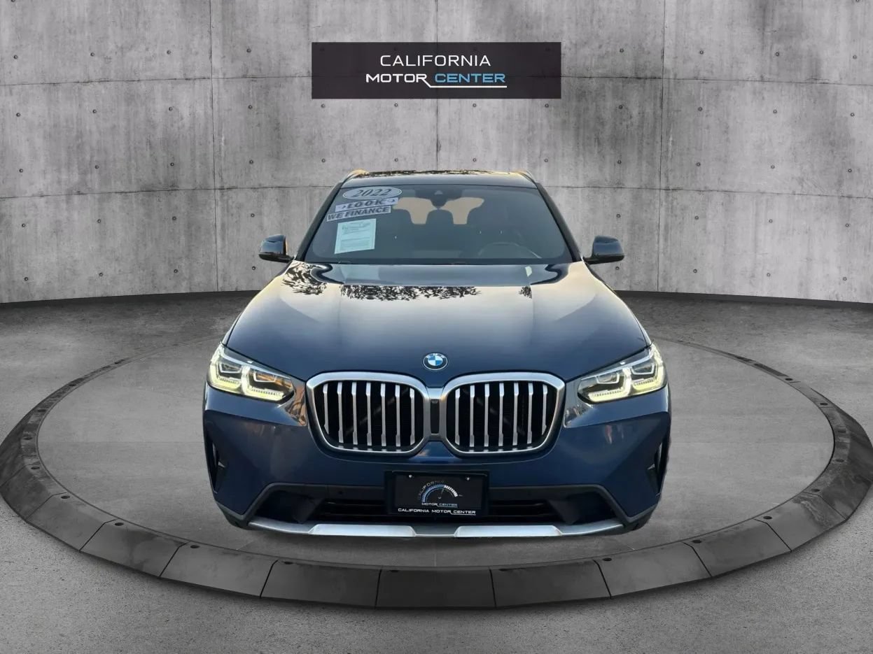 Used 2022 BMW X3 xDrive30i w/ Convenience Package AWD/4WD image 2