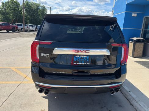 Used 2021 GMC Yukon Denali AWD/4WD image 6