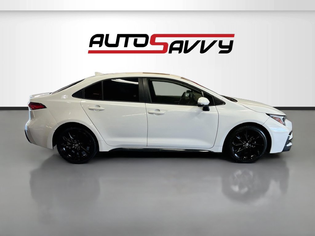 Used 2024 Toyota Corolla SE w/ SE Premium Package FWD image 8