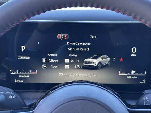 New 2026 Nissan Kicks SR FWD image 19