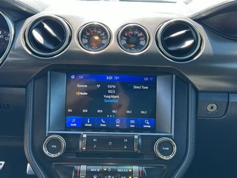 Certified 2020 Ford Mustang Shelby GT350 w/ Technology Package RWD image 19