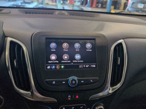 Used 2024 Chevrolet Equinox LT image 11