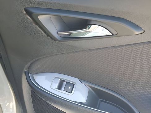 Used 2025 Chevrolet Malibu RS image 47