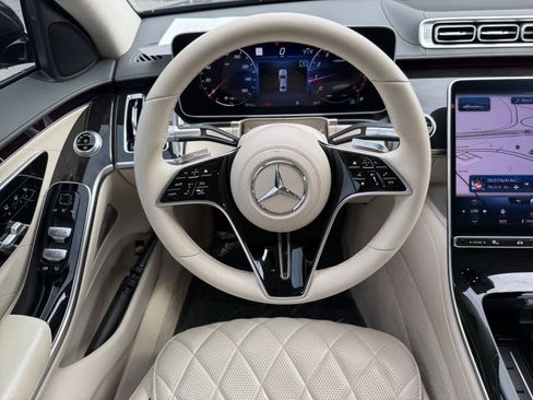 Certified 2022 Mercedes-Benz S 580 4MATIC Sedan w/ Warmth And Comfort Package image 14