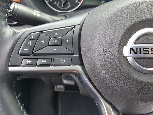 Certified 2023 Nissan Sentra SV w/ SV Premium Package FWD image 21