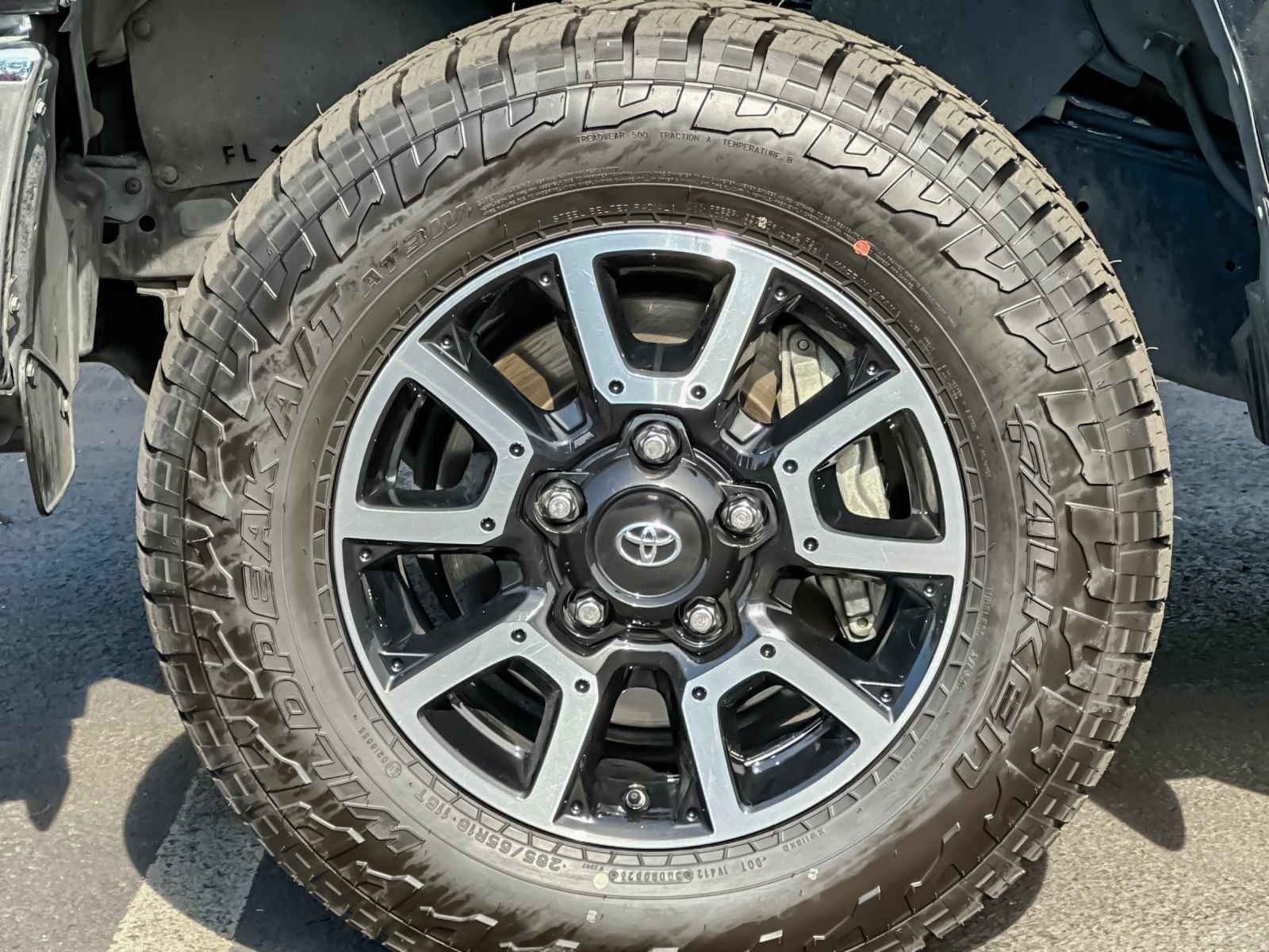 Used 2021 Toyota Tundra SR5 w/ TRD Off-Road Package AWD/4WD image 25