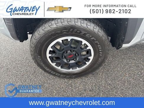 Used 2024 Toyota Tacoma TRD Off-Road image 9