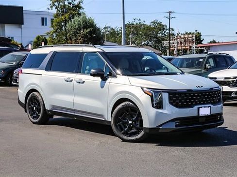 New 2026 Kia Carnival SX w/ SX Dark Edition Package image 1