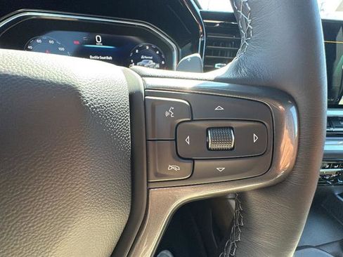New 2026 Chevrolet Silverado 1500 High Country AWD/4WD image 18