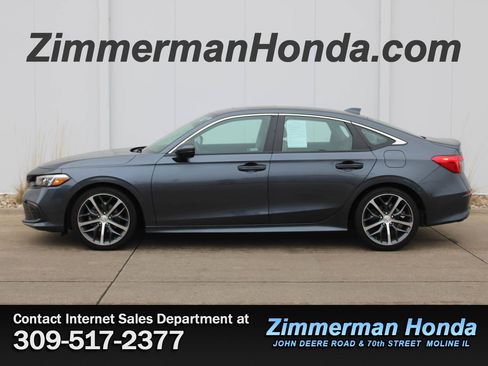 Certified 2024 Honda Civic Touring image 24