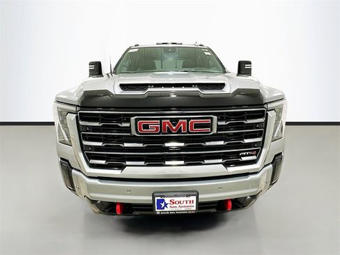New 2026 GMC Sierra 2500 AT4 w/ AT4 Premium Plus Package image 2