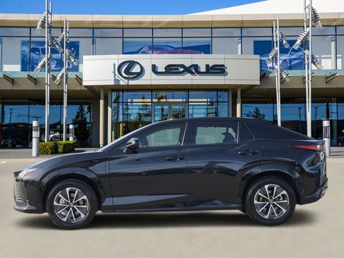 Used 2024 Lexus RZ 300e Premium image 3