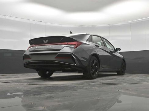 New 2026 Hyundai Elantra SEL Sport FWD image 37
