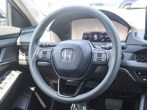 Used 2025 Honda Accord SE image 16