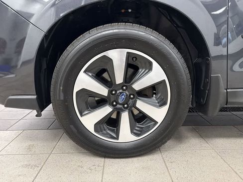 Used 2018 Subaru Forester 2.5i Limited AWD/4WD image 10