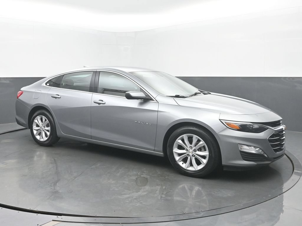 Used 2025 Chevrolet Malibu LT FWD image 8