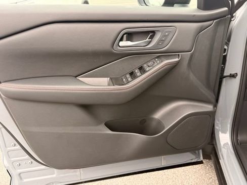 New 2026 Nissan Rogue SV w/ Rock Creek Premium Package AWD/4WD image 11