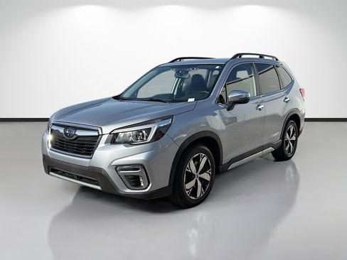 Used 2019 Subaru Forester Touring w/ Popular Package #3 AWD/4WD image 7