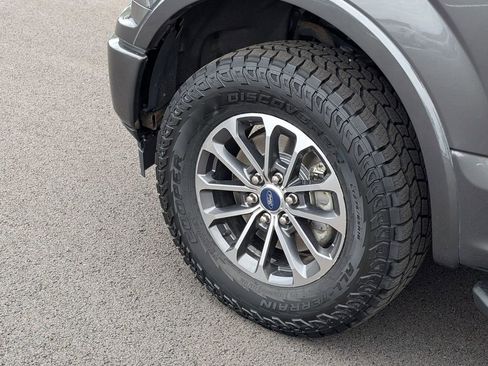Used 2019 Ford F150 XLT w/ Equipment Group 302A Luxury AWD/4WD image 24