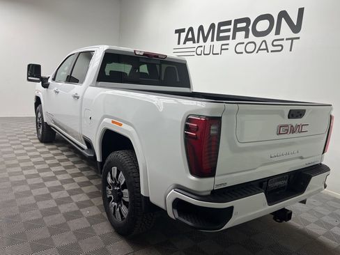 New 2026 GMC Sierra 2500 Denali w/ Denali Reserve Package AWD/4WD image 3