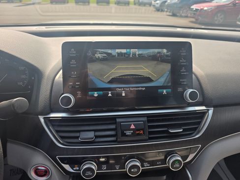 Certified 2018 Honda Accord EX image 16