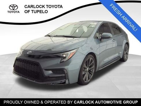 Used 2026 Toyota Corolla SE FWD image 1