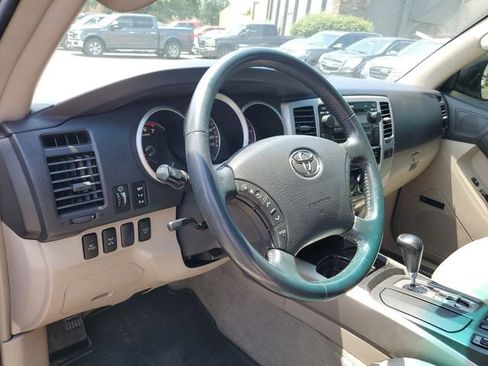 Used 2007 Toyota 4Runner Limited AWD/4WD image 22