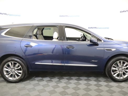 Used 2023 Buick Enclave Avenir w/ Avenir Technology Package image 4
