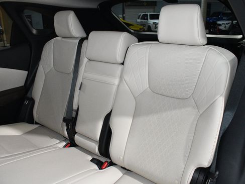 Used 2025 Lexus RX 350 Premium Plus w/ Convenience Package FWD image 17