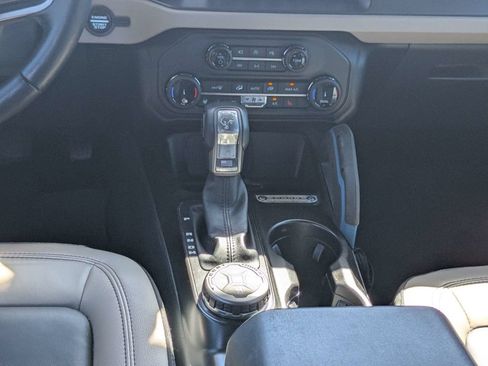 Used 2022 Ford Bronco Wildtrak AWD/4WD image 20