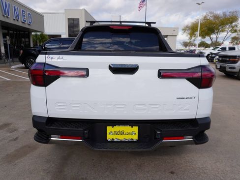 Used 2022 Hyundai Santa Cruz Limited image 5