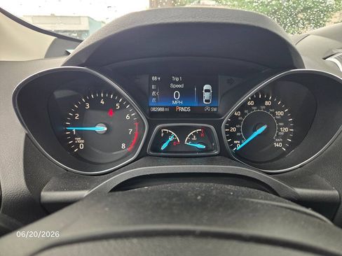 Used 2017 Ford Escape Titanium AWD/4WD image 29