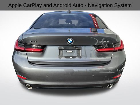 Used 2020 BMW 330i xDrive Sedan w/ Premium Package image 11