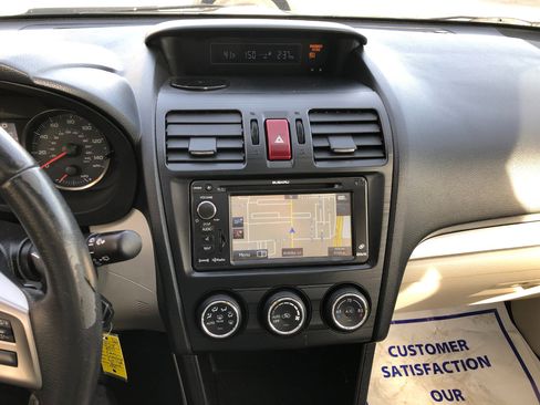 Used 2014 Subaru Crosstrek 2.0i Limited image 18