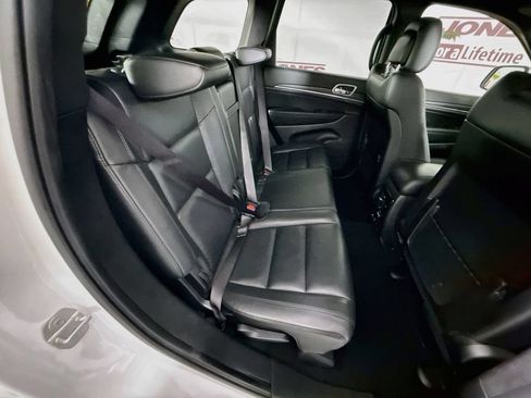 Used 2021 Jeep Grand Cherokee Limited AWD/4WD image 32