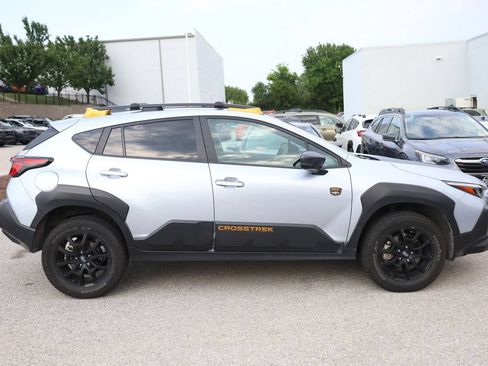 Used 2024 Subaru Crosstrek 2.5i Wilderness w/ Crosstrek Mirror Package AWD/4WD image 5