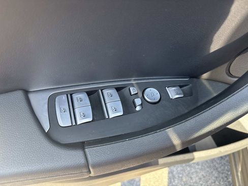 Certified 2024 BMW X3 xDrive30i w/ Premium Package w/ZPA image 18