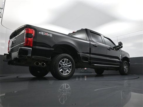 Used 2024 Ford F250 Lariat image 30
