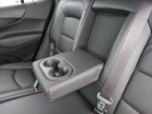 Certified 2020 Chevrolet Equinox LT w/ Sport Edition image 37