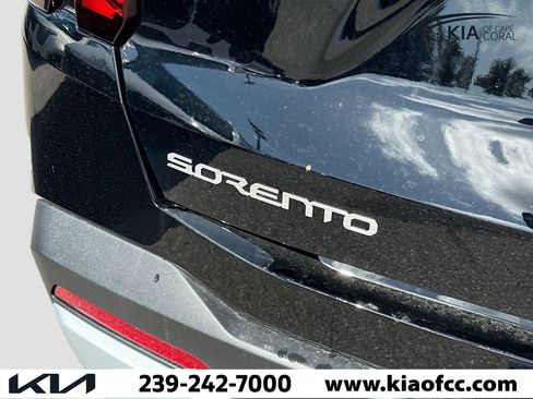 New 2026 Kia Sorento LX image 10