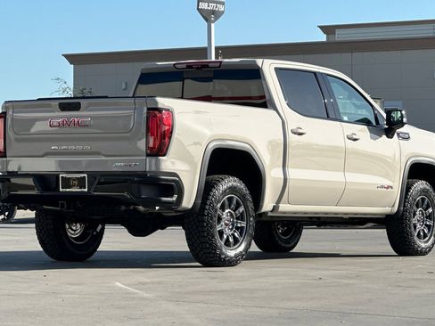 New 2026 GMC Sierra 1500 AT4X image 6