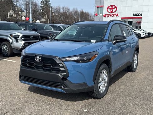 New 2026 Toyota Corolla Cross LE image 3