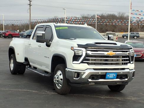 Used 2024 Chevrolet Silverado 3500 LTZ w/ LTZ Plus Package image 37